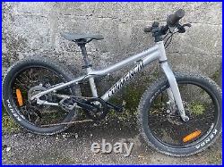 COMMENCAL RAMONES 20+ UNISEX KIDS MOUNTAIN BIKE, Silver, Great Condition