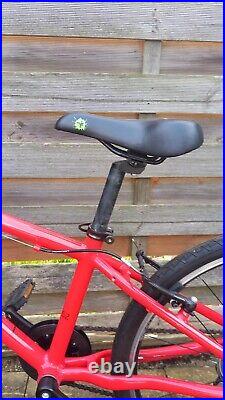 Frog 62 Kids Bike (Red) Great Condition, Adjustable, Unisex For Boys And Girls